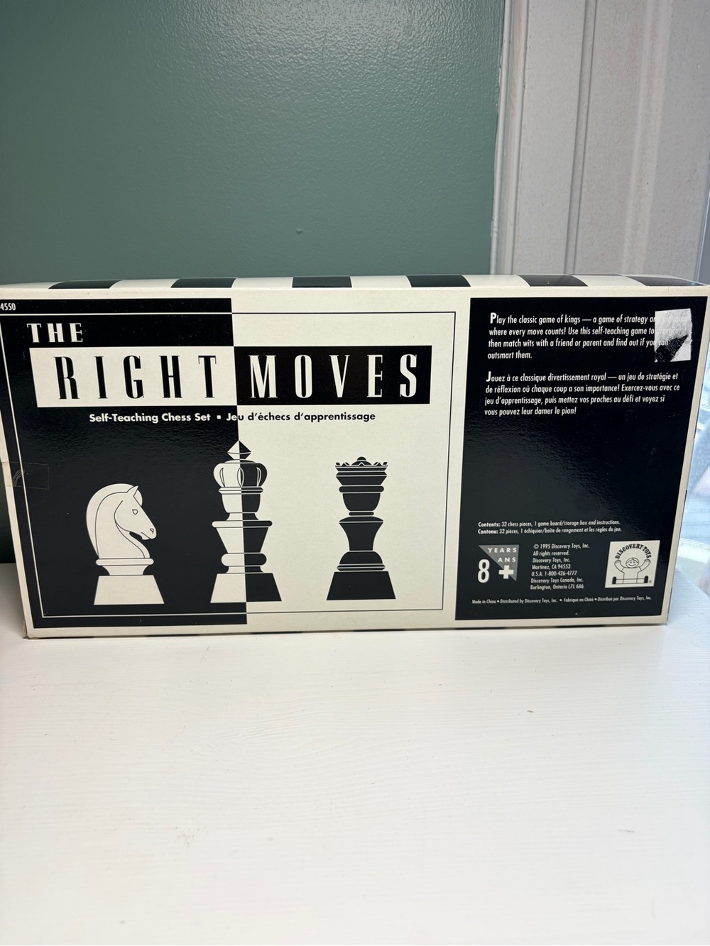 Right moves Self-Teaching Chess Set - Black & White